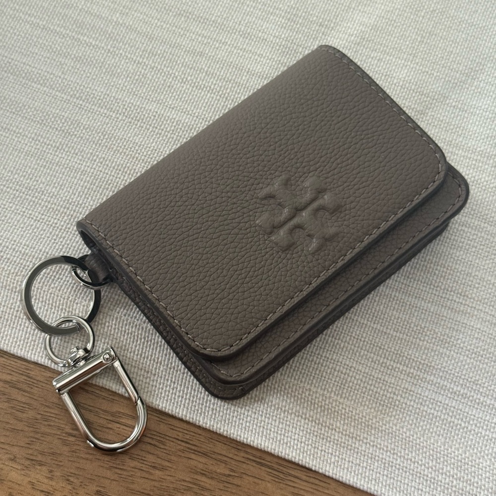 New Tory Burch Thea card case Gray Leather Keychain Wallet